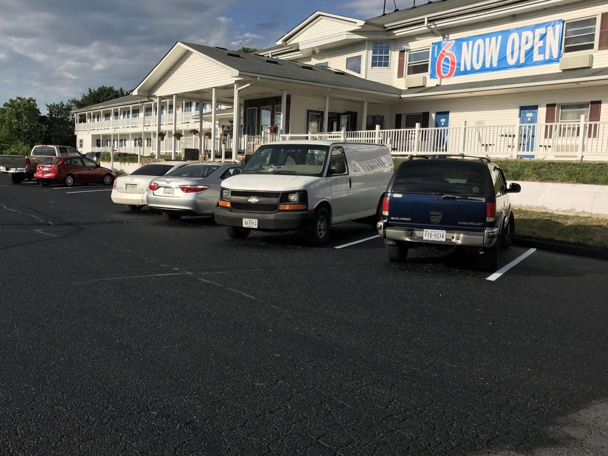 Motel 6 Front Royal Va Exterior photo